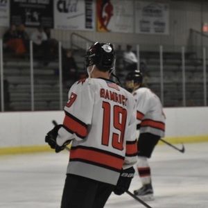 Meet your Posher, Cade